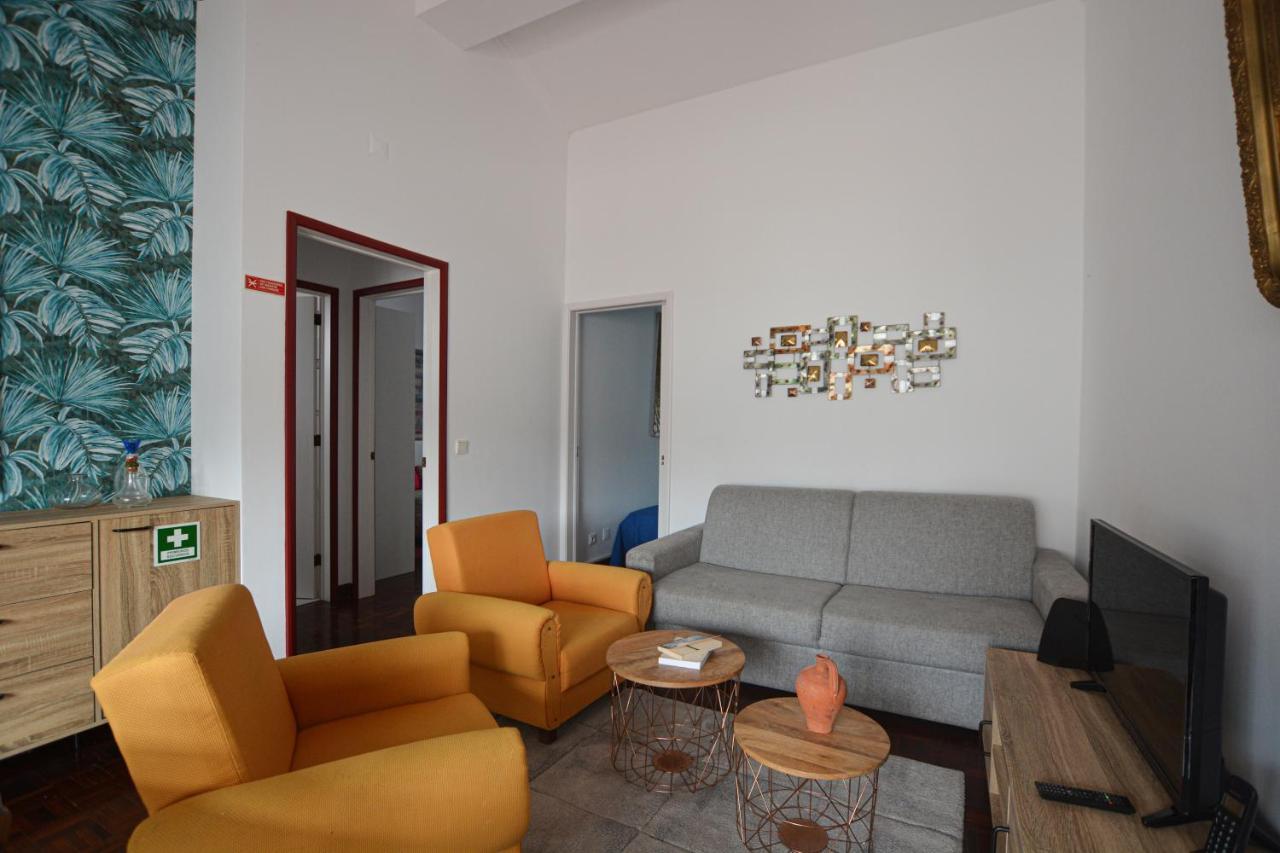 Valverde Apartment ポンタ・デルガダ エクステリア 写真